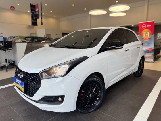 HYUNDAI HB20 1.6 R SPEC 16V FLEX 4P AUTOMÁTICO HYUNDAI HB20 1.6 R SPEC 16V FLEX 4P AUTOMÁTICO
